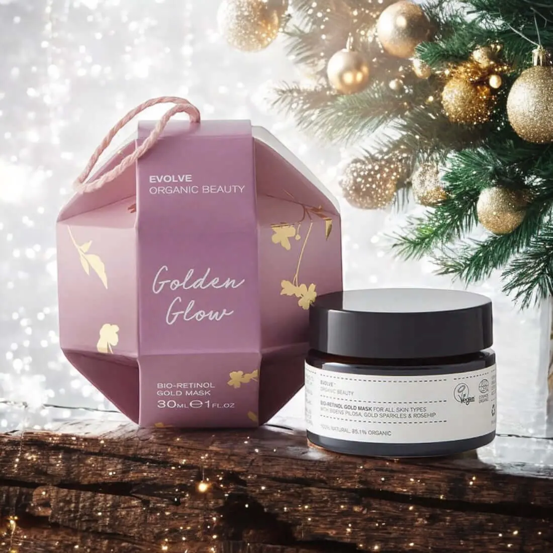 Golden Glow Bauble 1