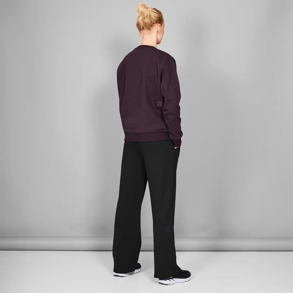 Everyday Crewneck 3