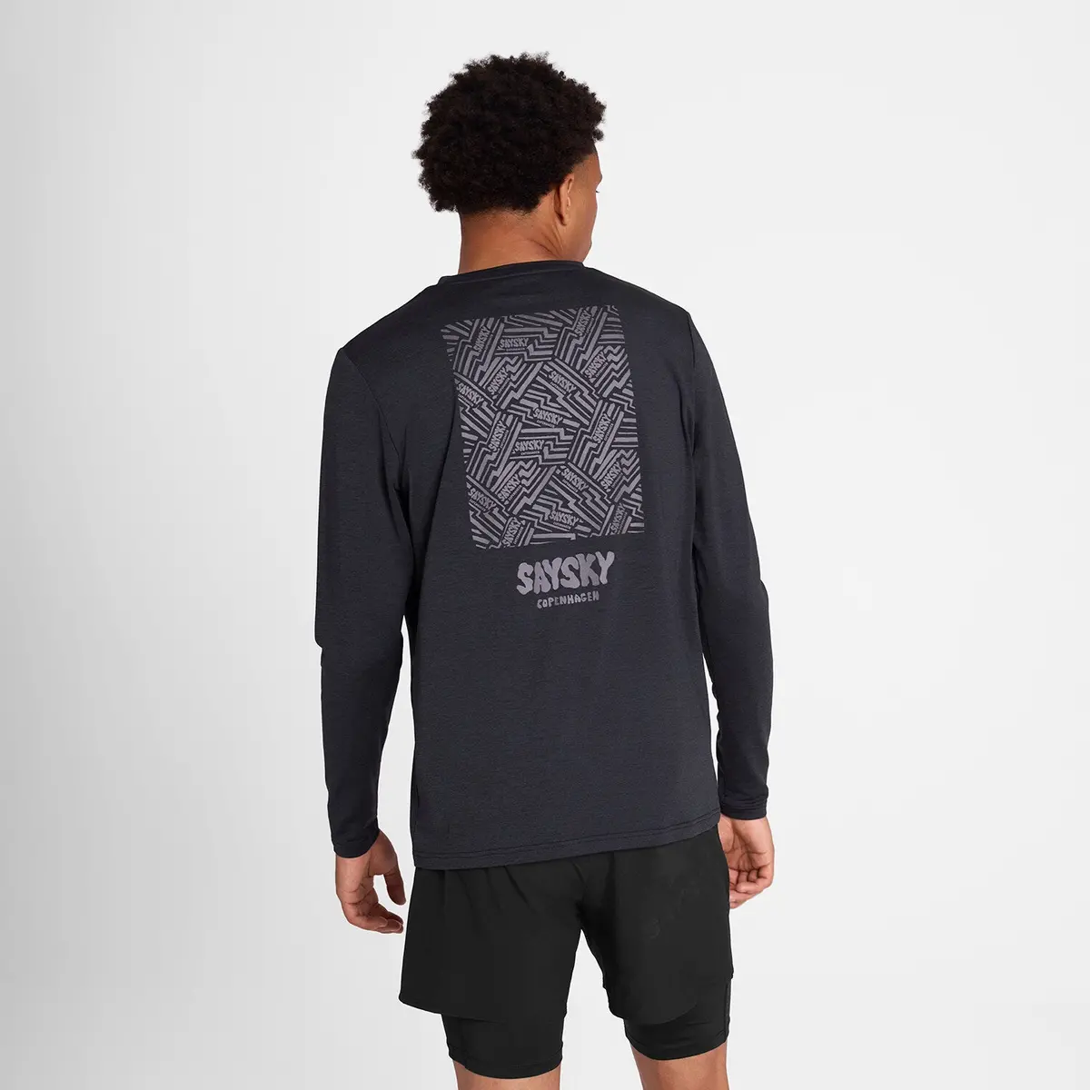 Reflective Logo Pace Long Sleeve 1