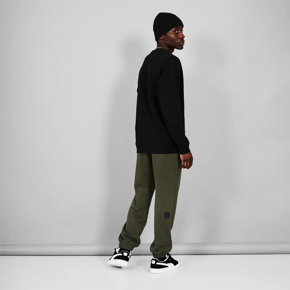 Everyday Crewneck 4