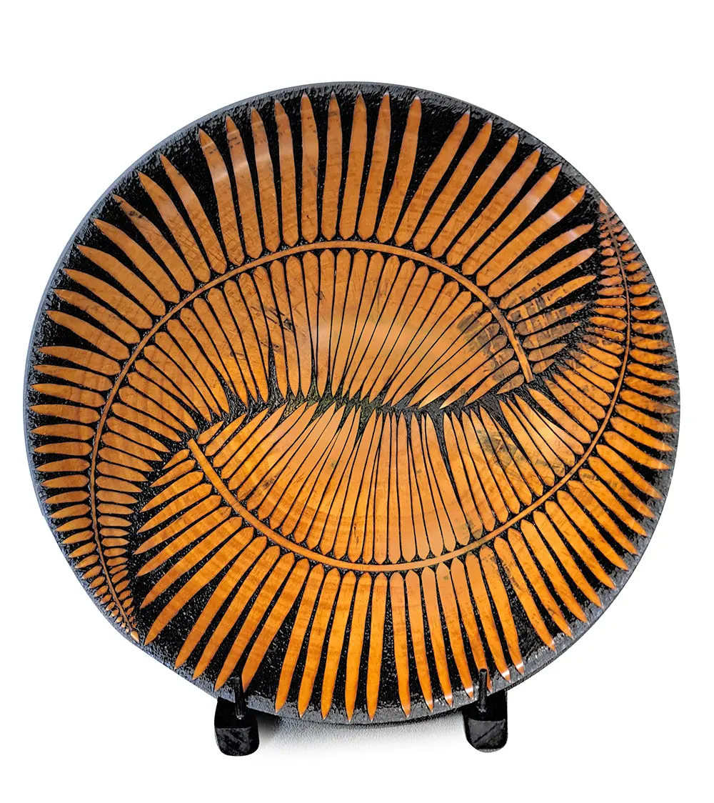Yin Yang Fern Cook Pine Platter W/Upright Stand #856 1