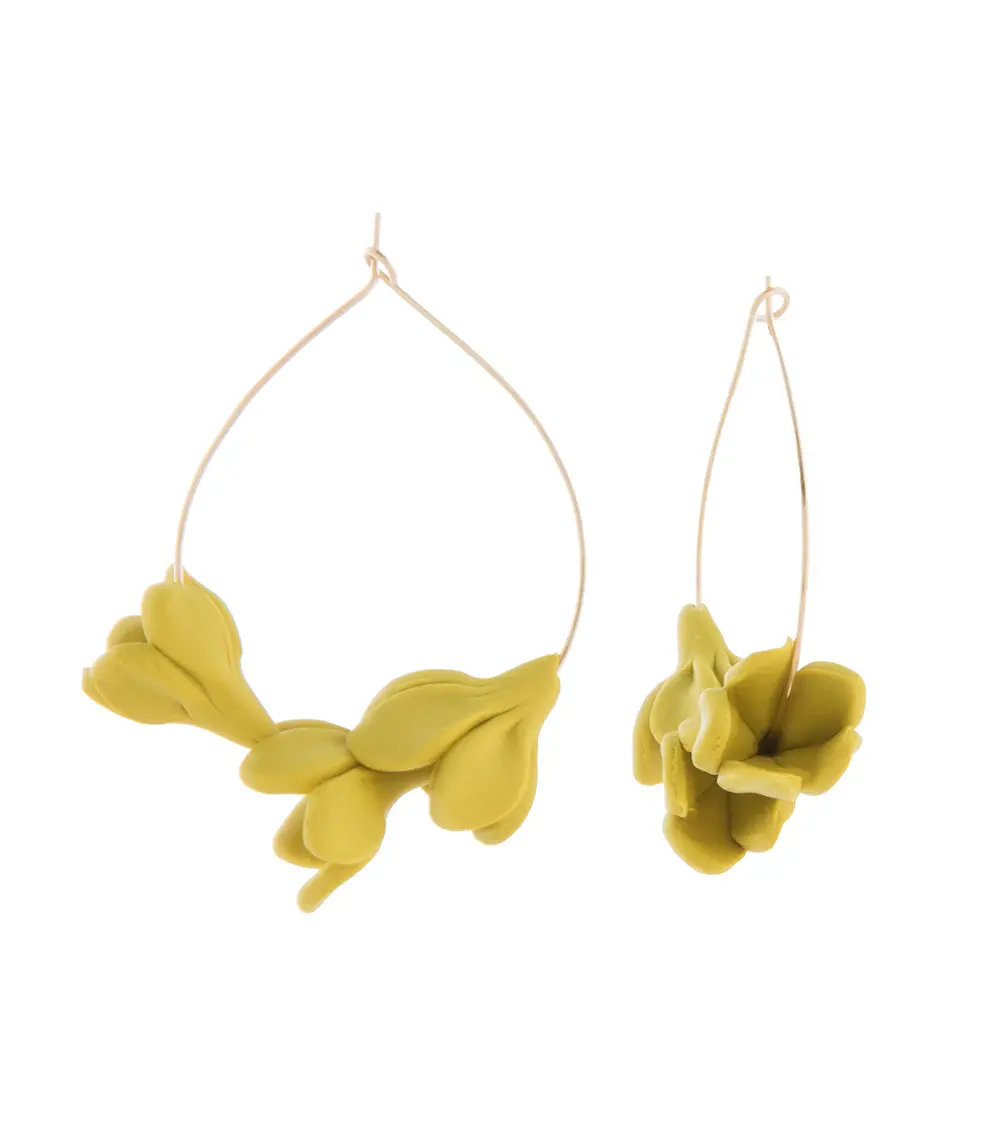 Teardrop Green Pakalana Earrings 1