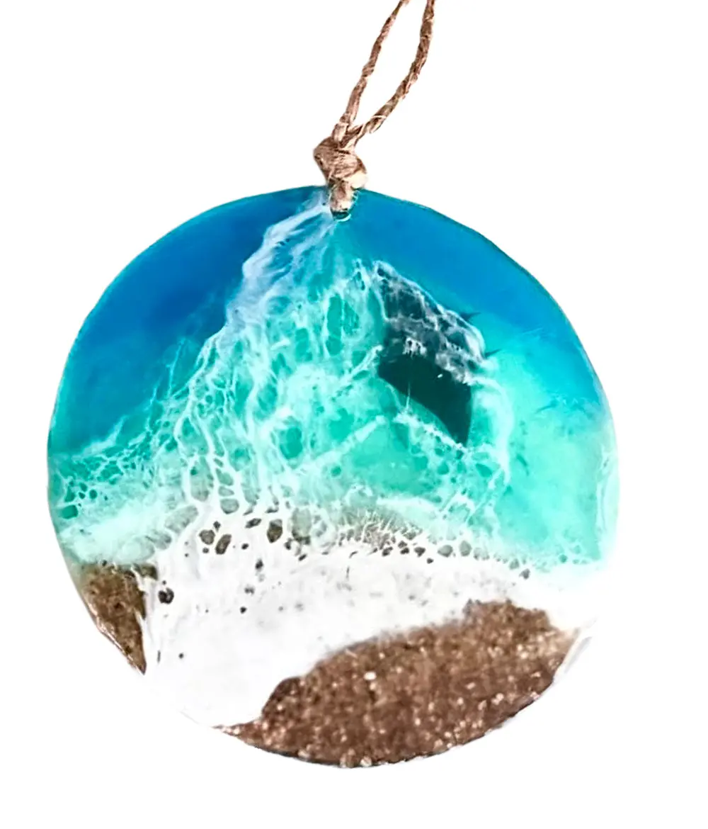 Resin Sand "Manta" Ornament 1