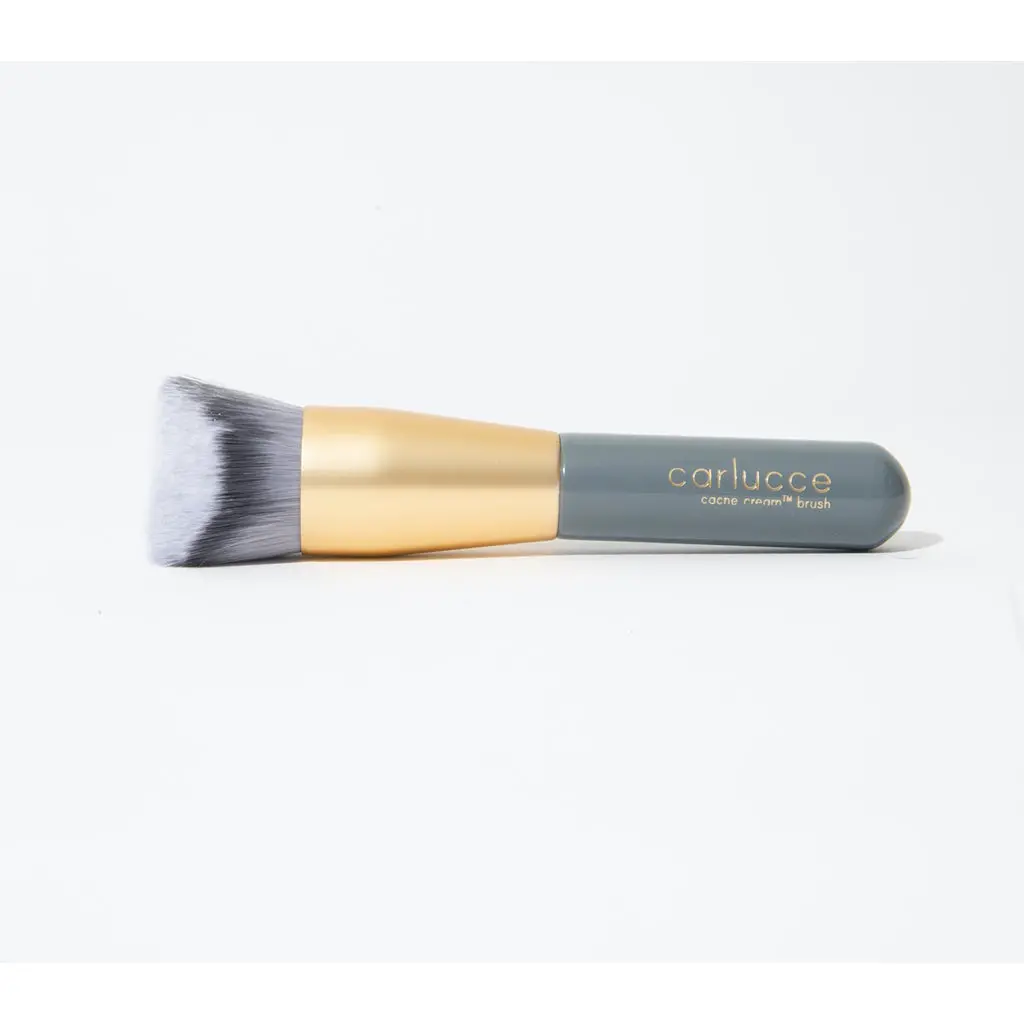 Foundation Brush - Carlucce Cache Cream Brush 1