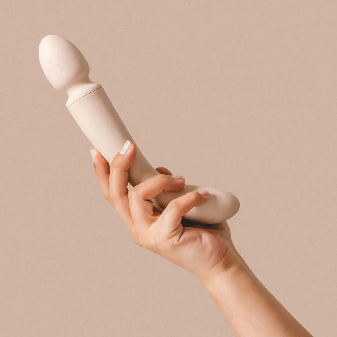 Cassia | Dual-Ended And Curved Wand Vibrator 2