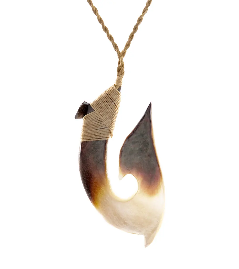 Mother-Of-Pearl Hook Pendant 1
