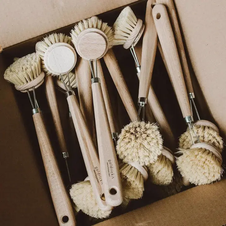 Wooden Dish Brush | Plant-Based Bristles - By Goldrick 1