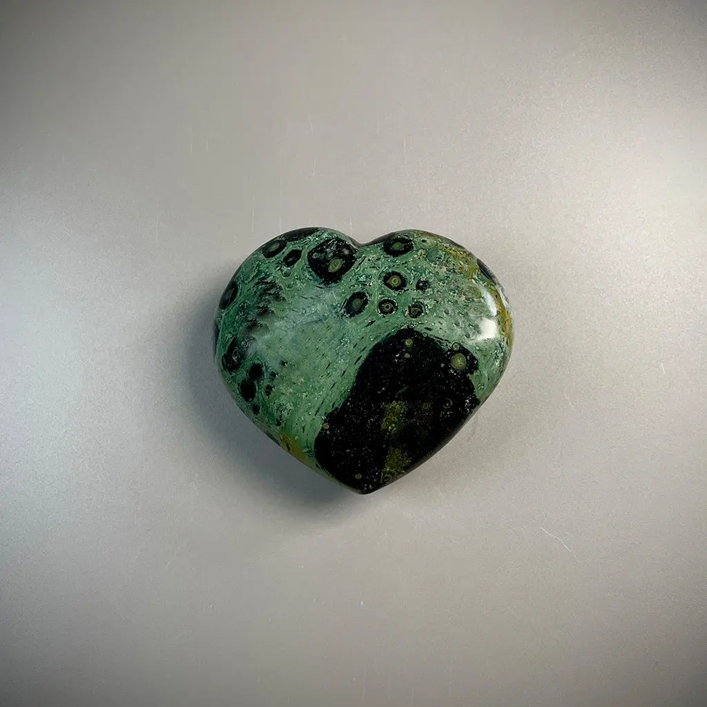Kambaba Jasper Heart Stones – Fossilized Algae Healing Crystals - Image 2