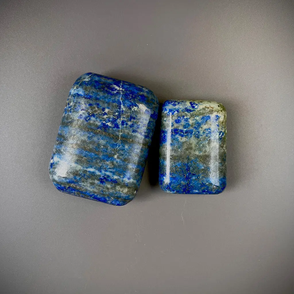 Lapis Lazuli Crystal Palm Stone – Healing & Metaphysical Reiki 1