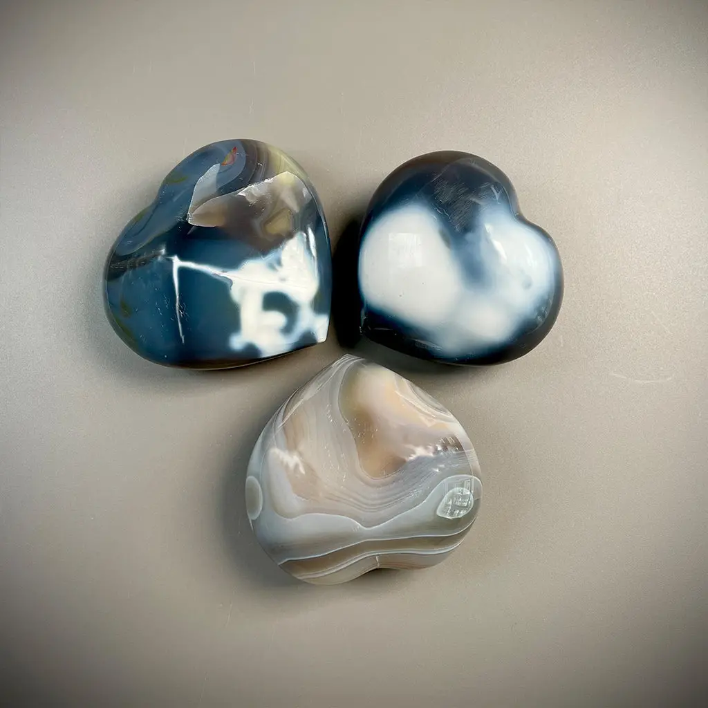 Orca Agate Crystal Hearts 1