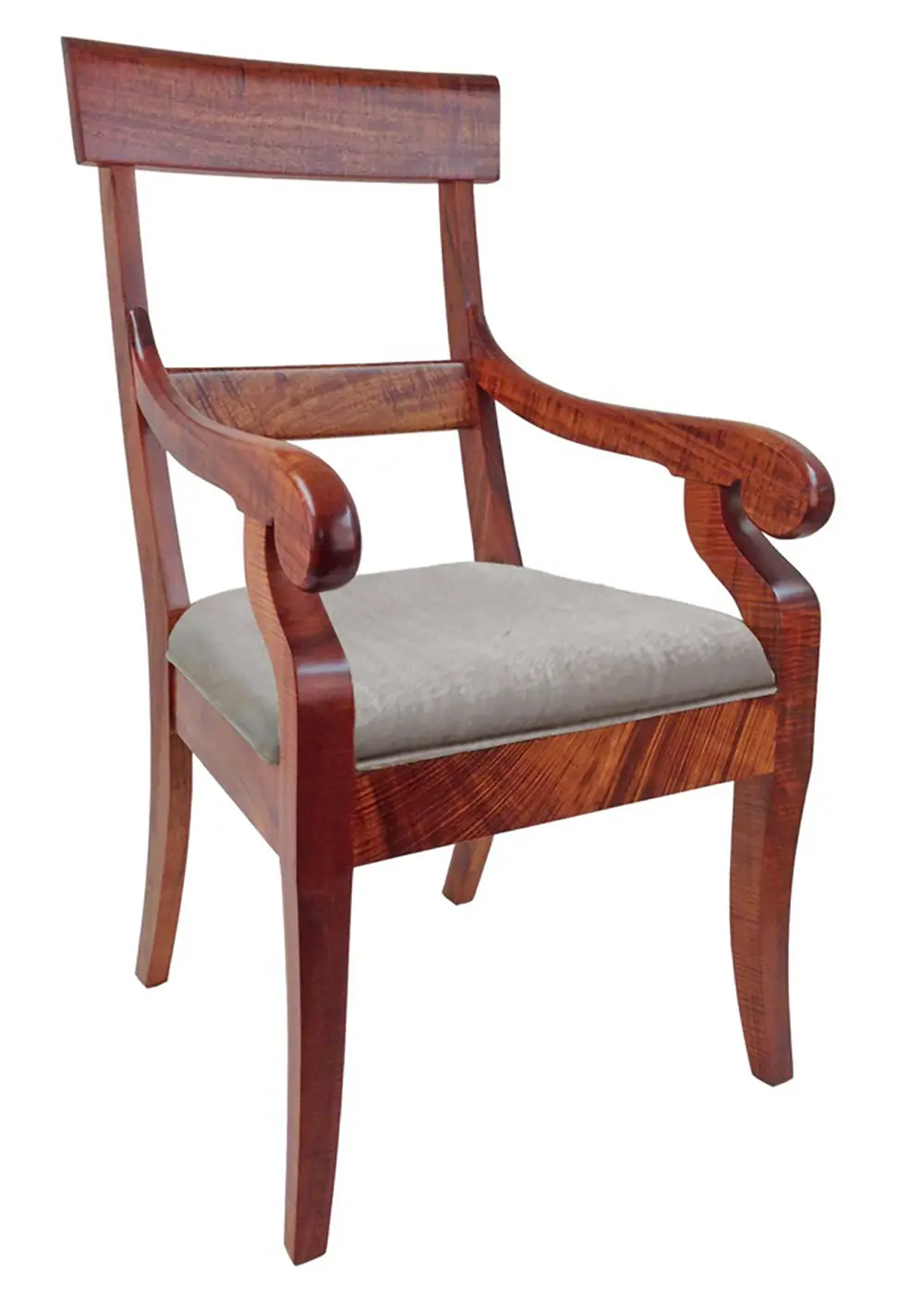 Queen Emma With Armrest 1