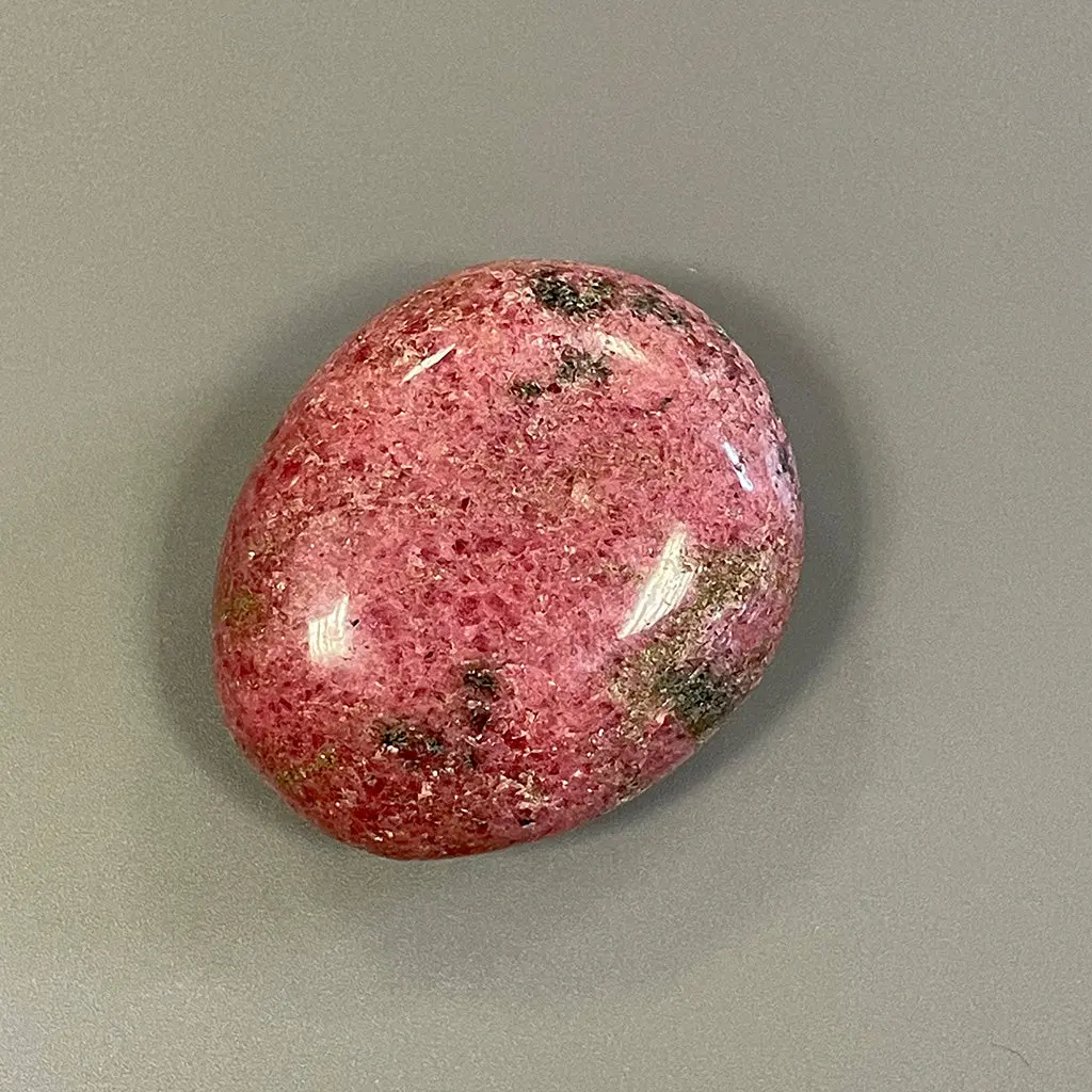 Rhodonite Palm Stone - Ethically Sourced 1