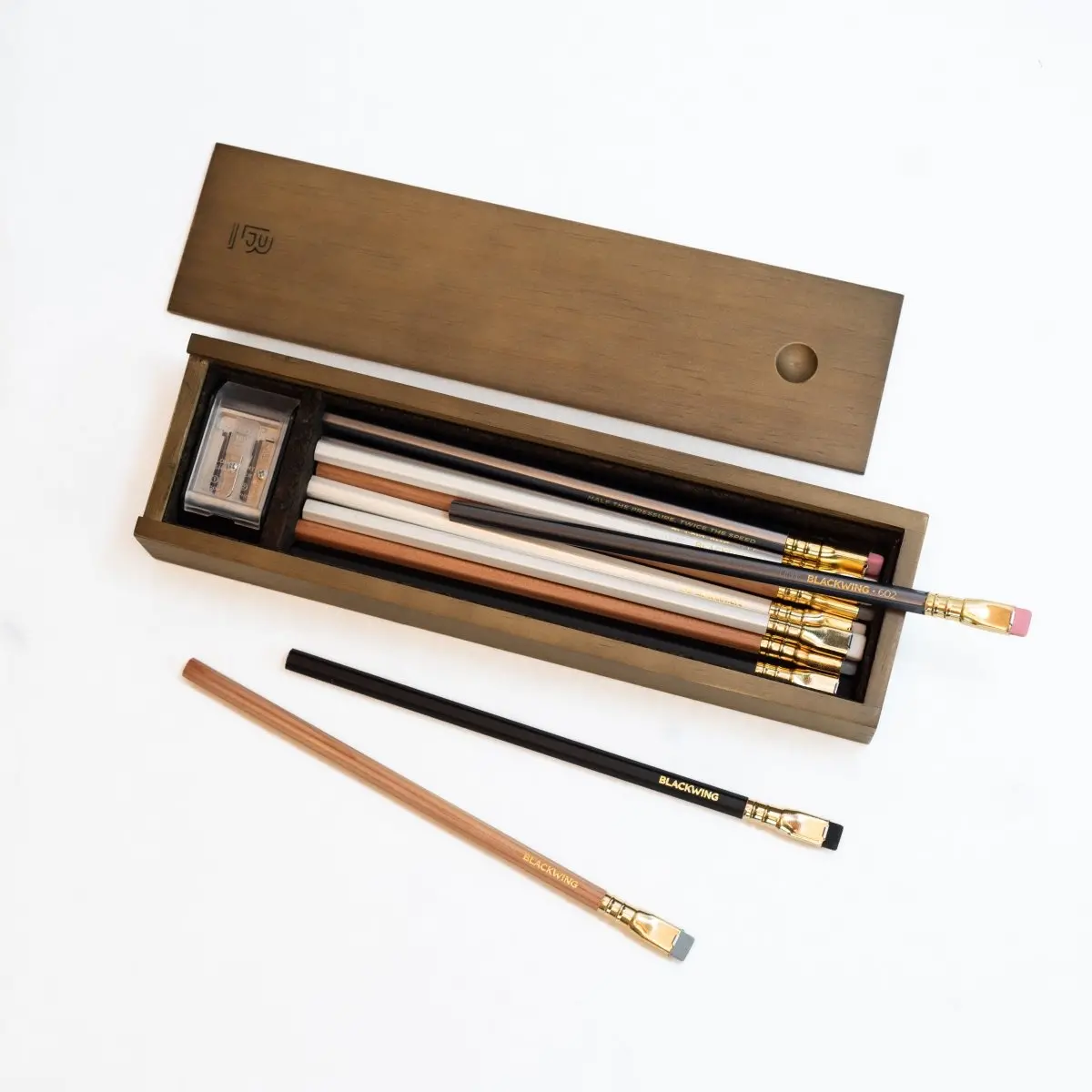 Blackwing Rustic Box 1