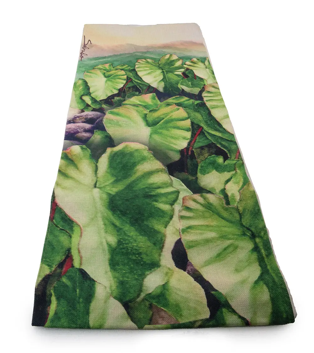 "Kalo" Table Runner By Sabado 1