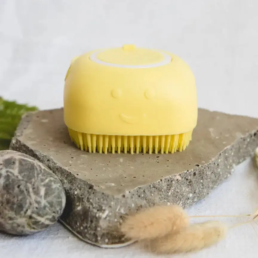 Dog Shampoo Brush – Paws Right There | Bath & Grooming Tool 2