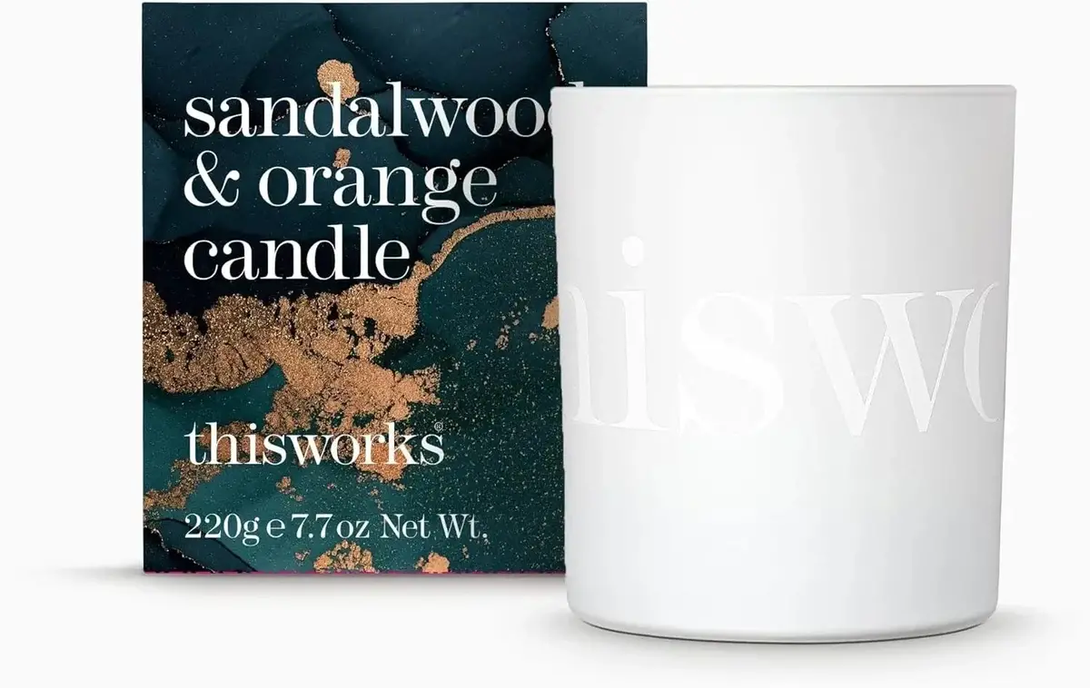 This Works Sandalwood & Orange Scented Candle 220G 1