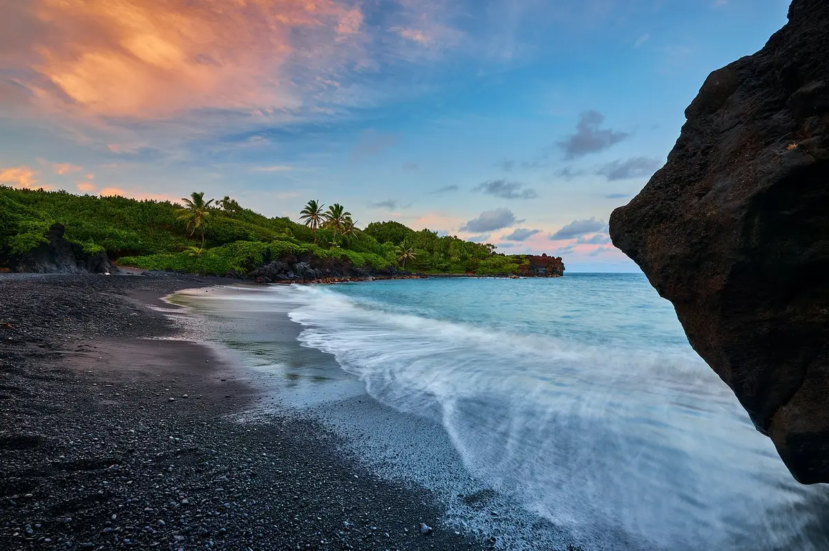 Waianapanapa By Andrew Shoemaker 1