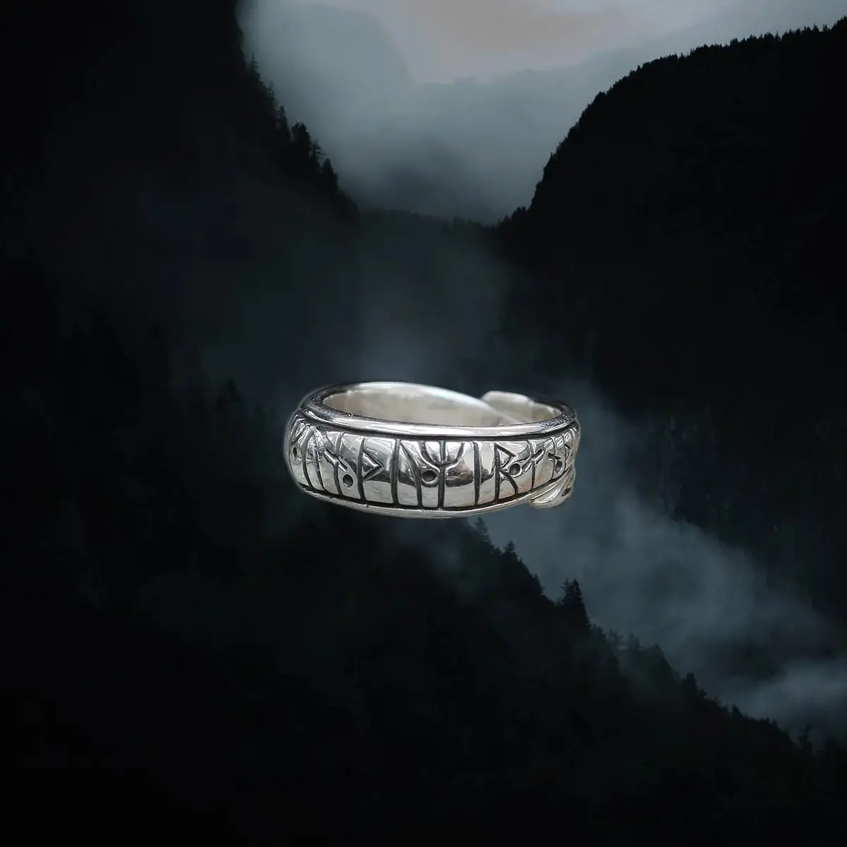 Silver Viking Love Rune Ring 1
