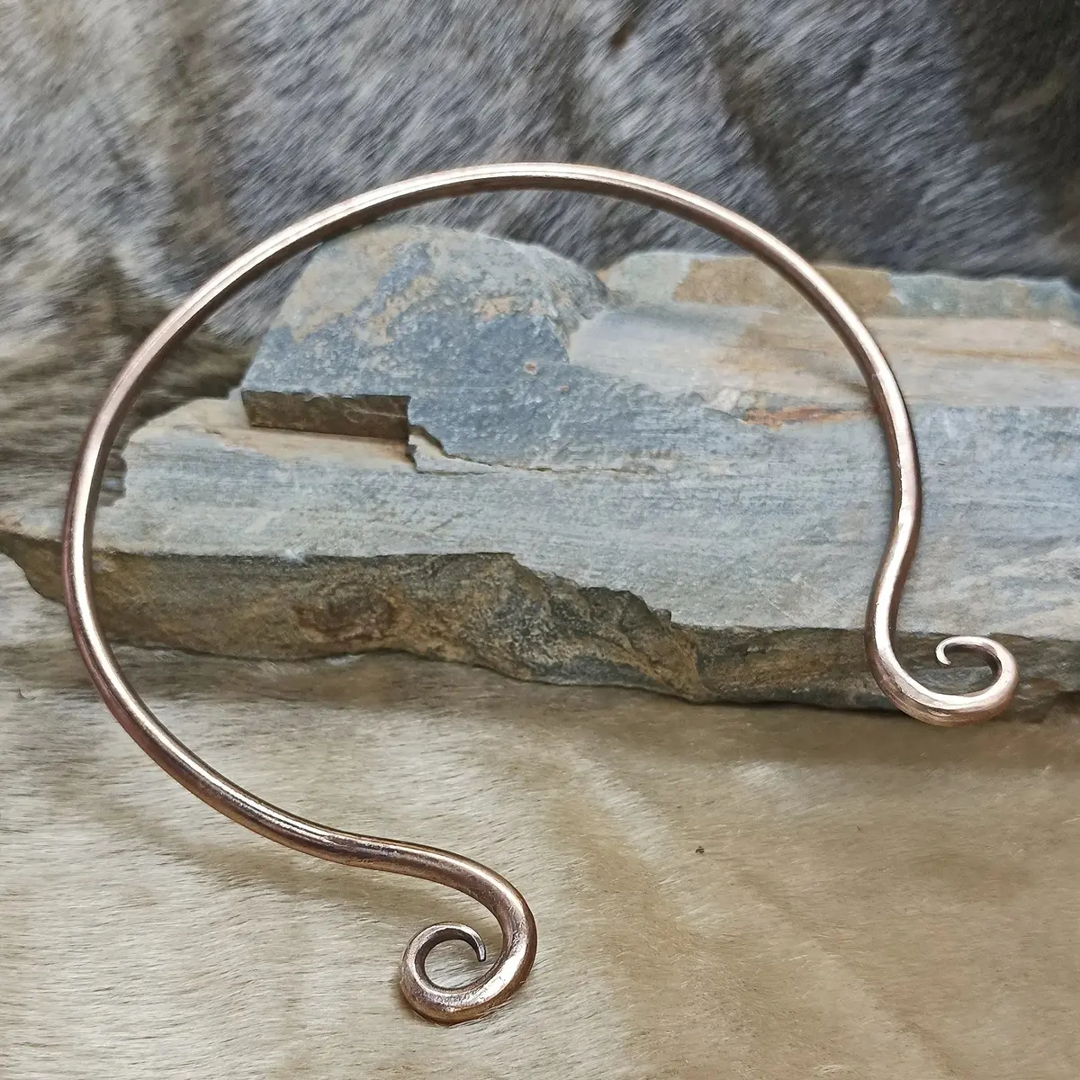 Hand Forged Bronze Viking Neck Torc 2