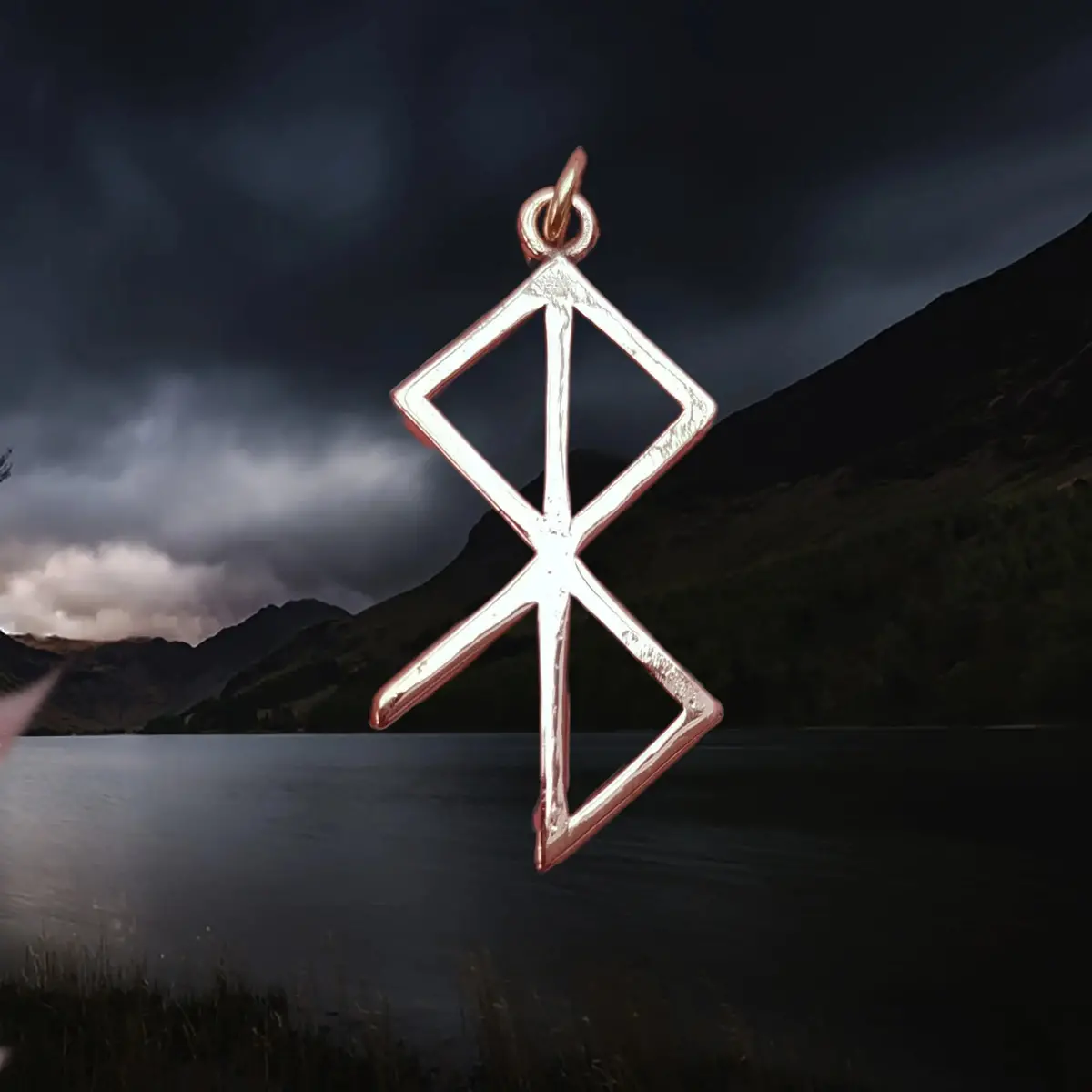 Bronze Peace And Happiness Bind Rune Viking Pendant 1