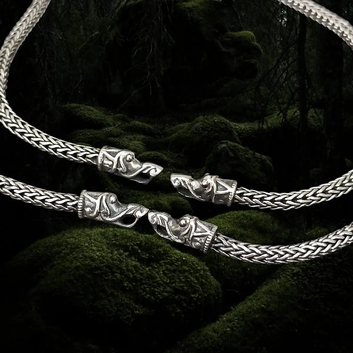 3.5Mm Silver Snake Chain Viking Necklace With Gotland Dragon Heads 1
