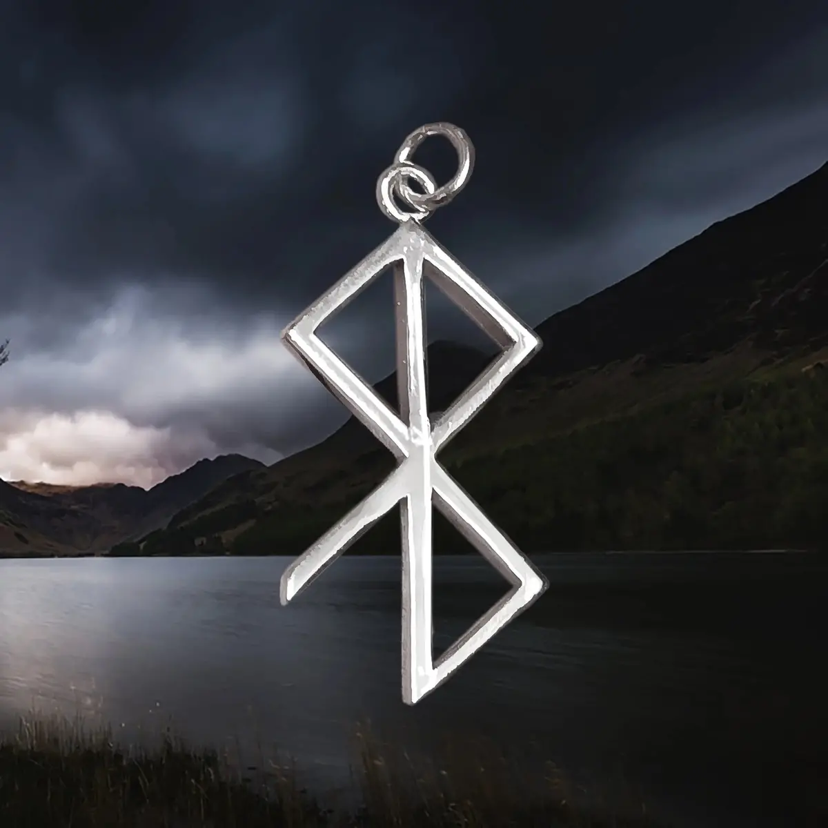 Silver Peace & Happiness Bind Rune Viking Pendant 1
