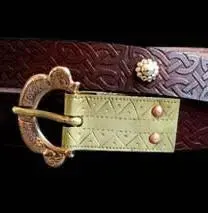 Embossed Brass Buckle Plate 2