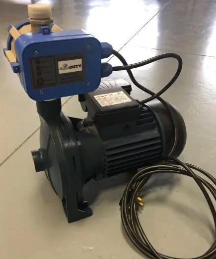 Aquaduty Centrifugal Pump With Controller 0.75 Kw 230V 1
