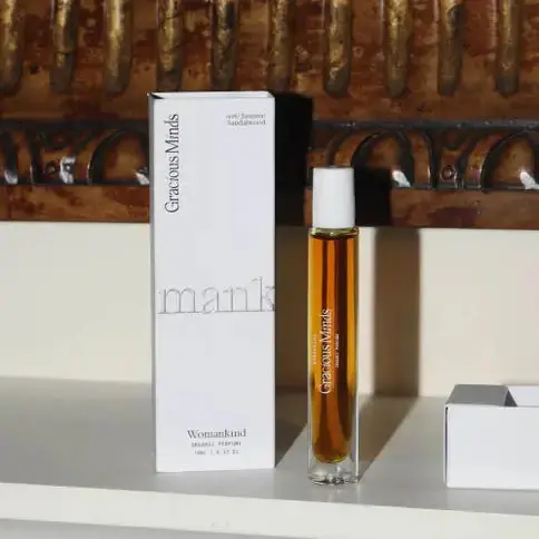 Womankind Organic Essence - Gracious Minds 1