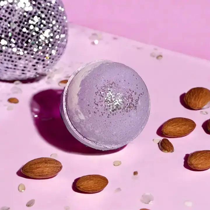 Luxury & Sweet Almond Large Bath Bomb 1