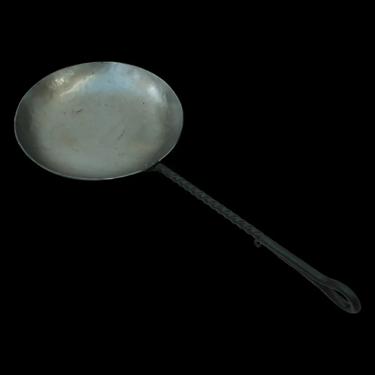 Hand-Forged Iron Cooking Pan 1