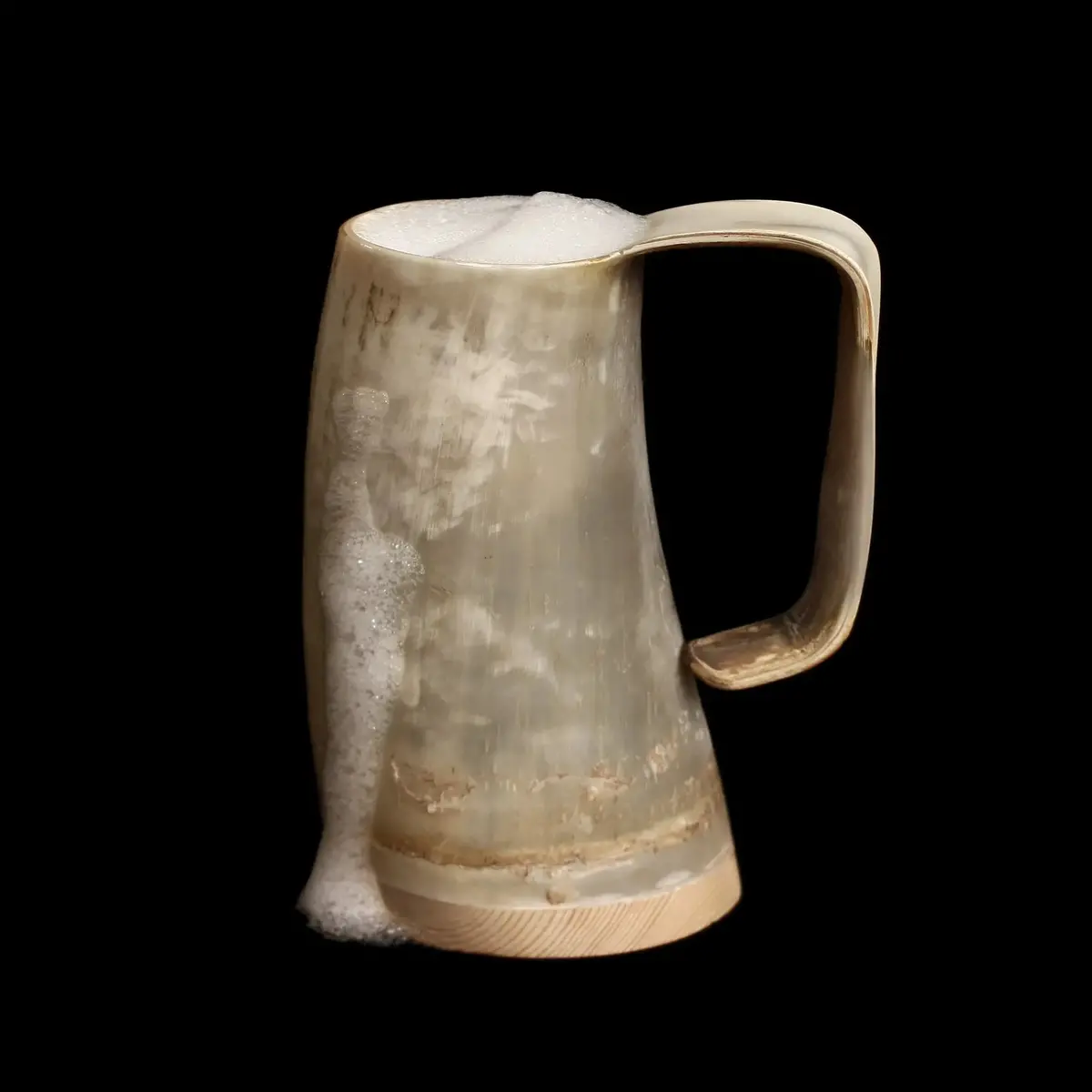 Medium Horn Beer Mug 1