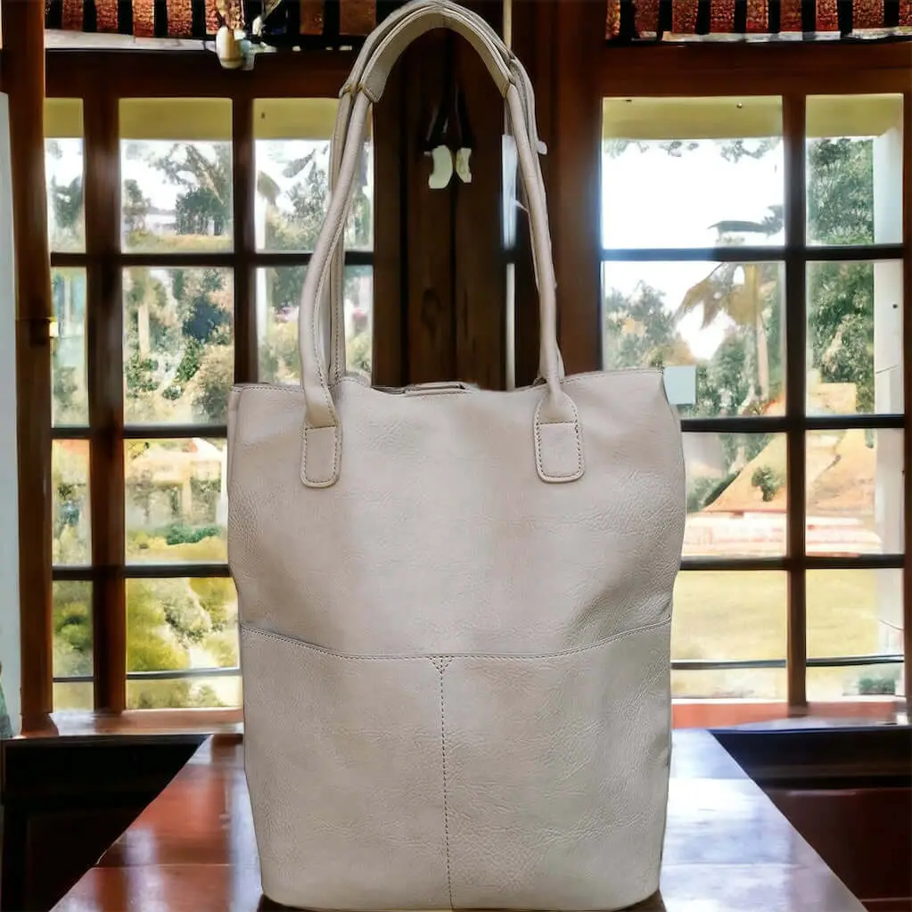 Kelly North South Front Pocket Tote - Oyster 1
