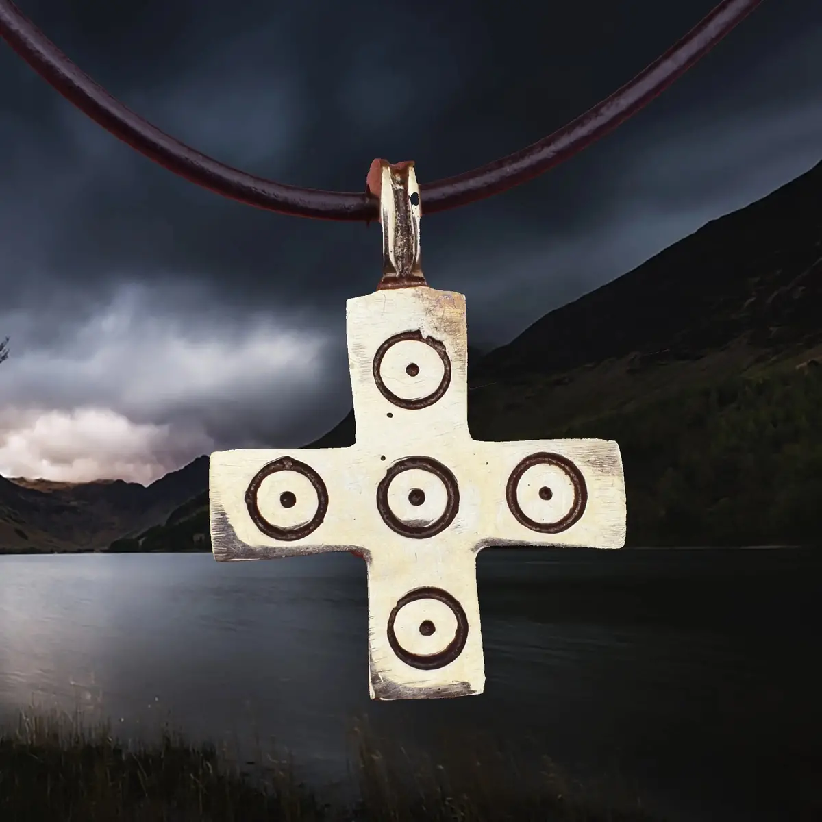 Bronze Replica Viking / Saxon Cross / Crucifix Pendant With 5 Dot Pattern 1