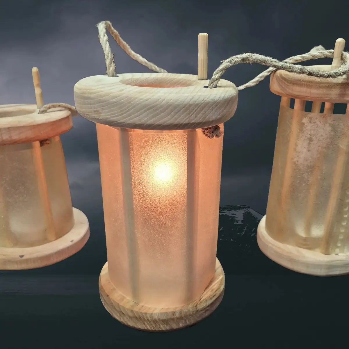 Handmade Replica Medieval Alder Wood Lantern / Lamp 1