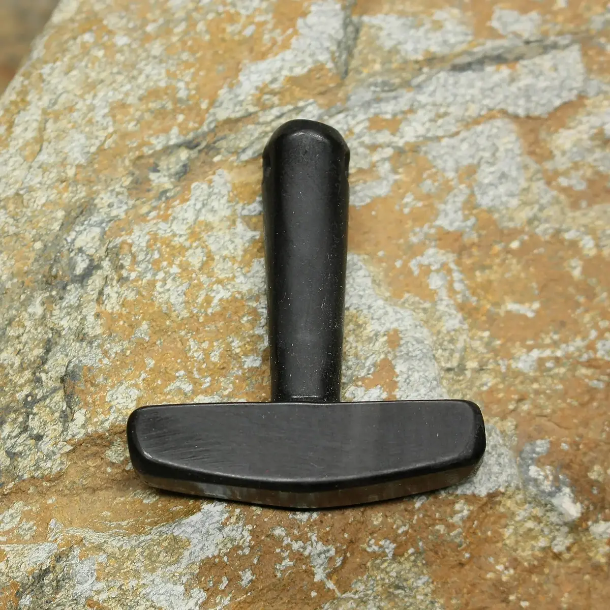 Large Black Horn Thors Hammer Pendant 1