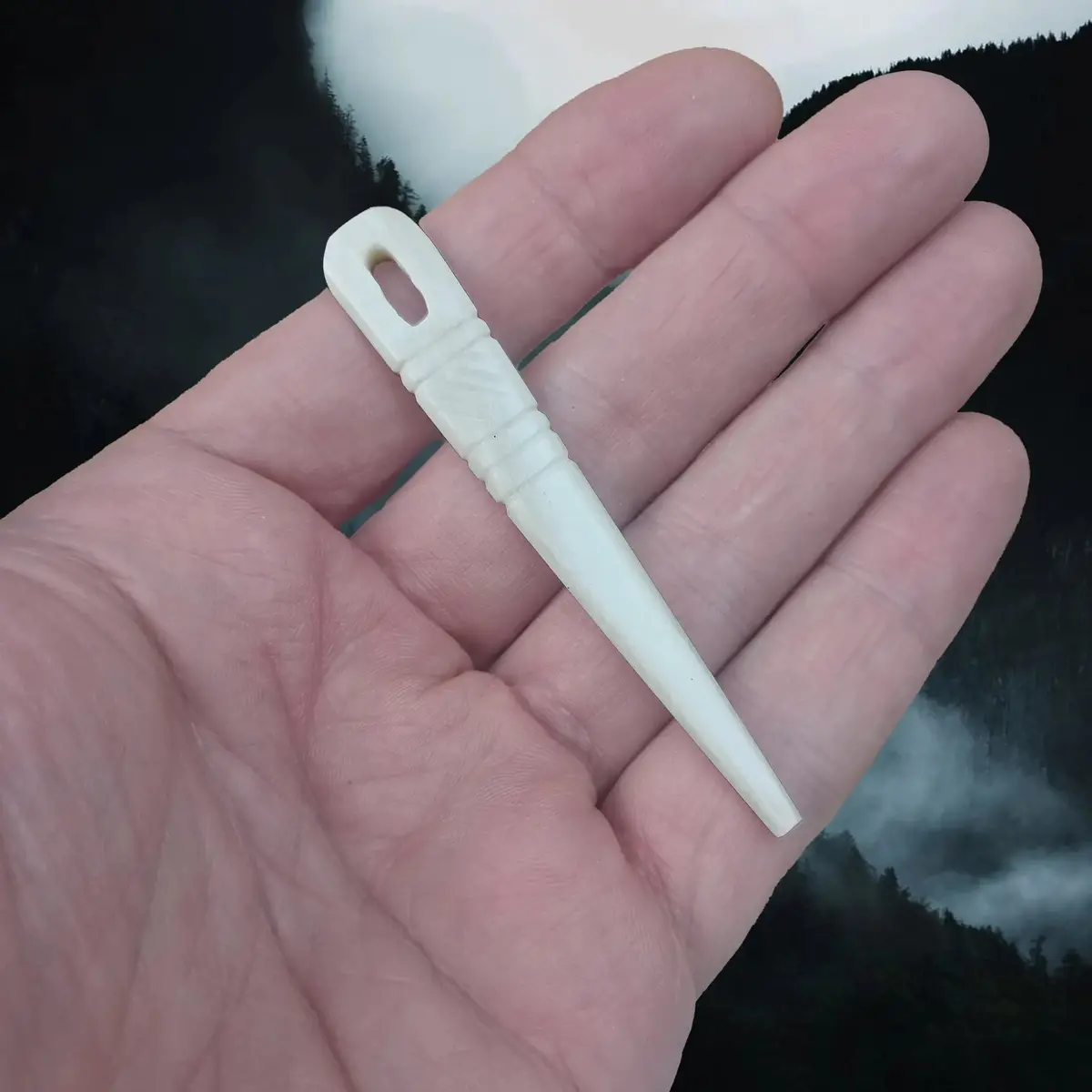 Handmade Viking Age Replica Bone Nalbinding Needle - Small Decorated 1