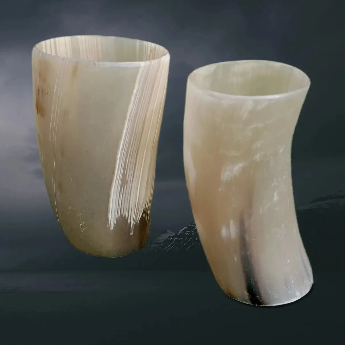 Polished Horn Medium Beer Beaker 1