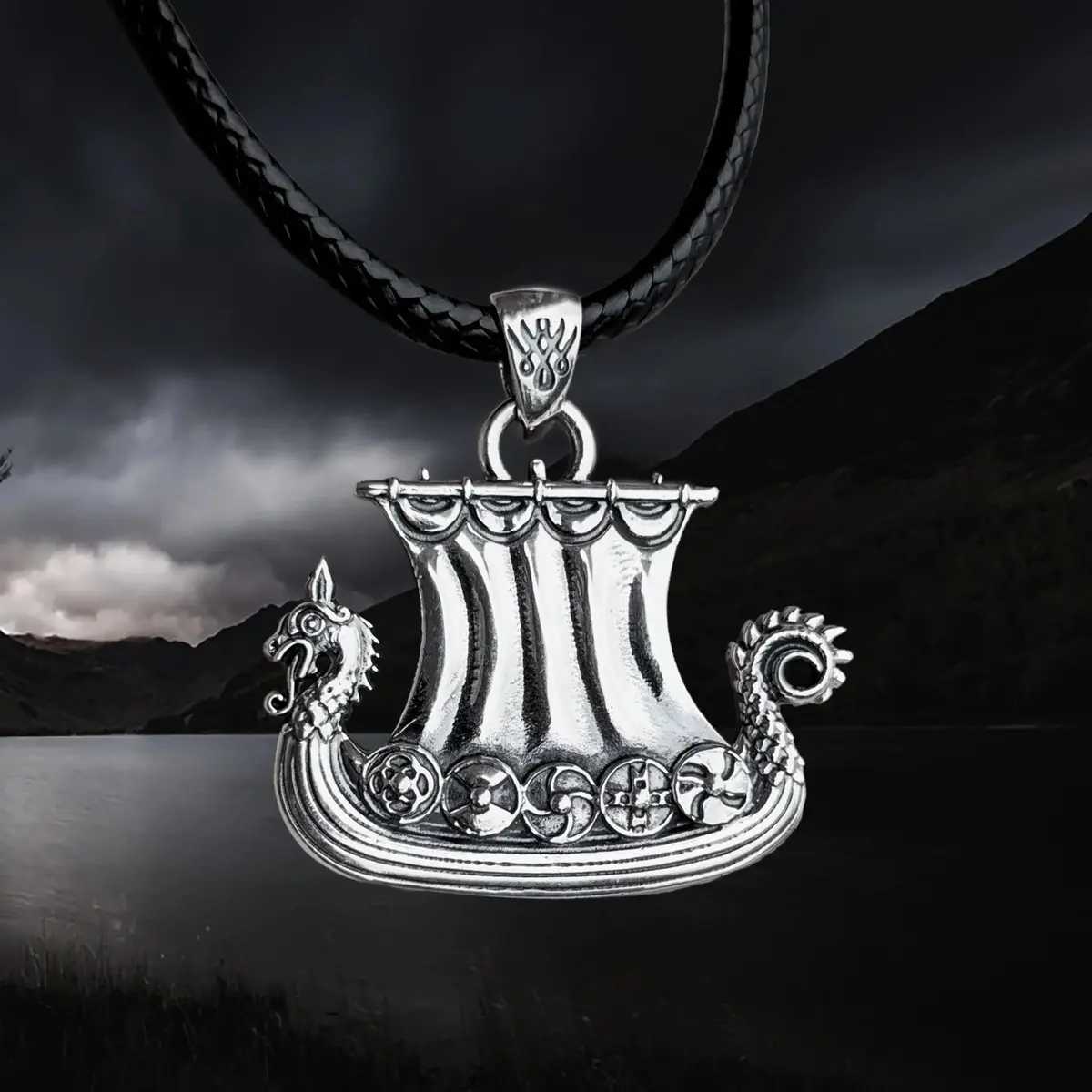 Silver Drakkar Viking Ship Pendant 1