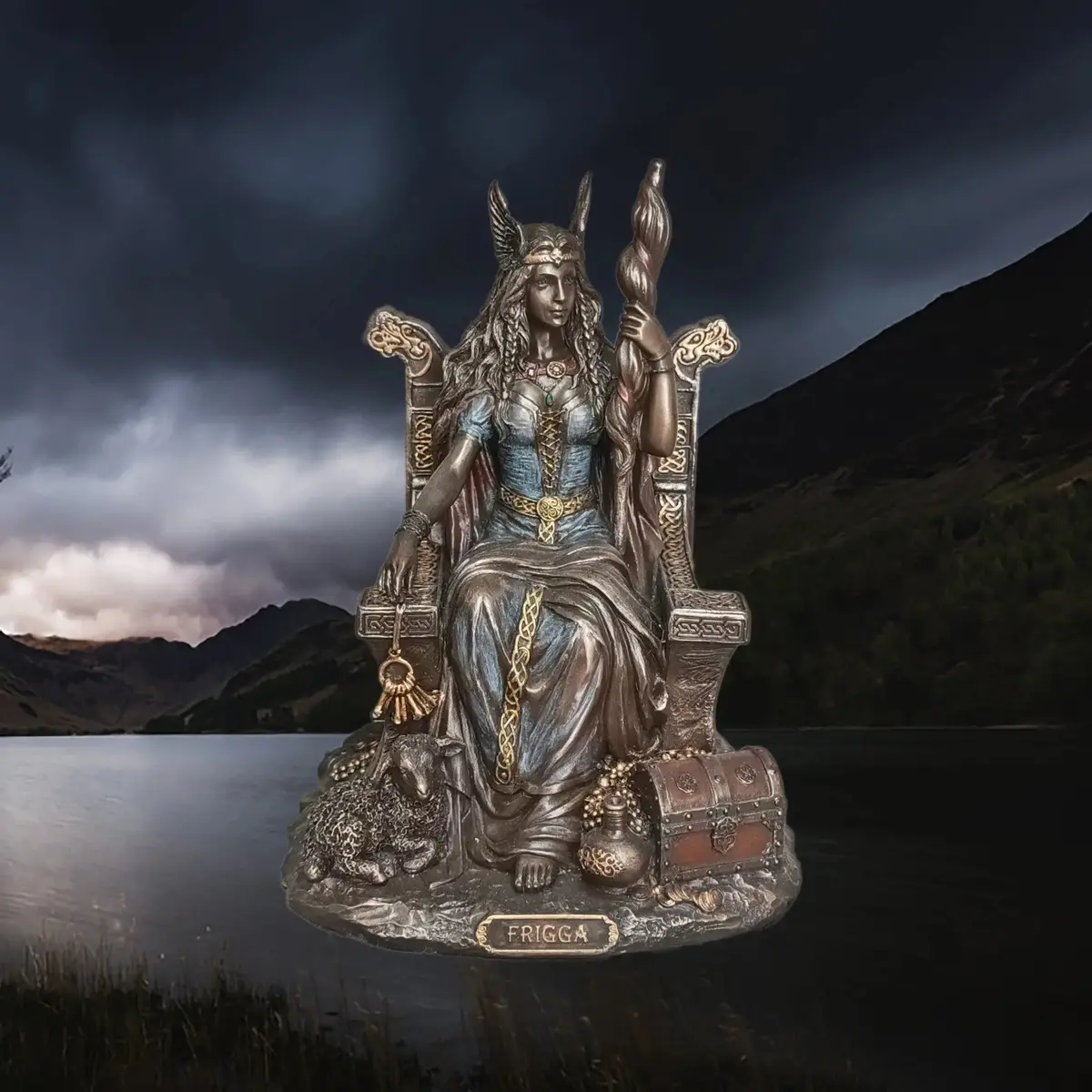 Large Resin Seated Frigga Statue - Norse God Mythology 1