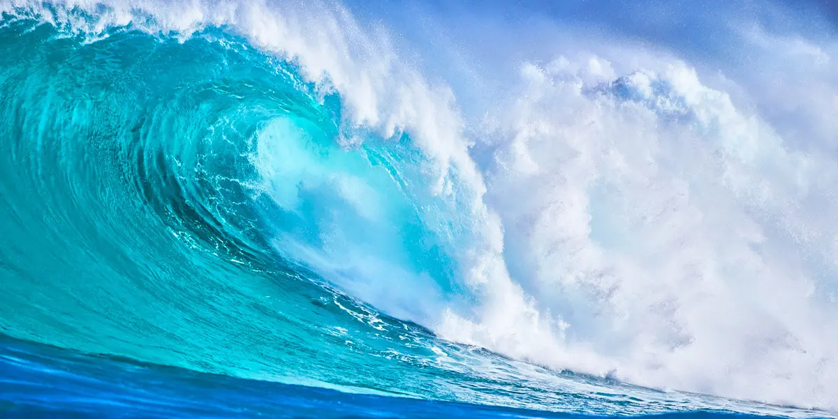 Peahi By Andrew Shoemaker 1