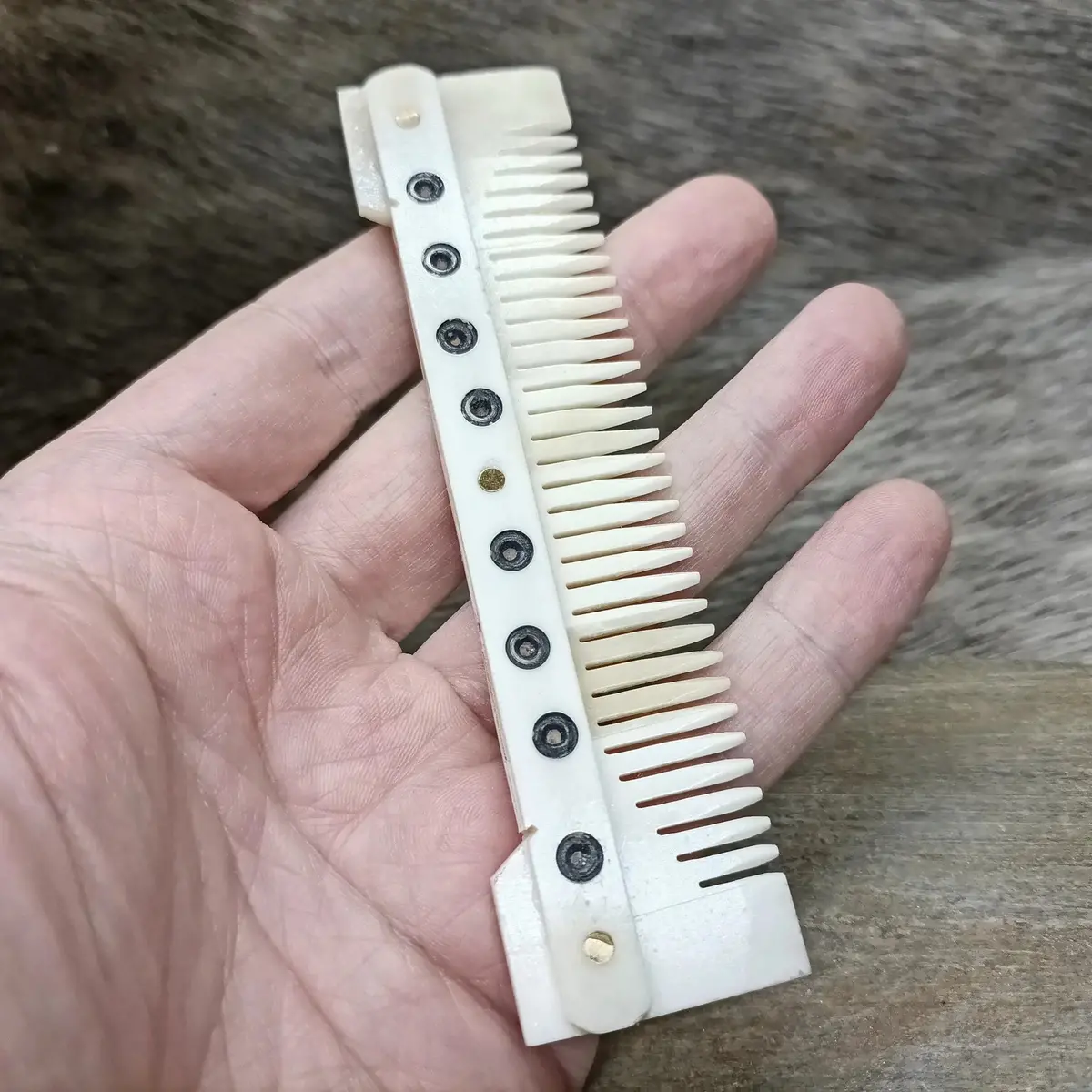 Medium Decorated Bone Viking Comb 1