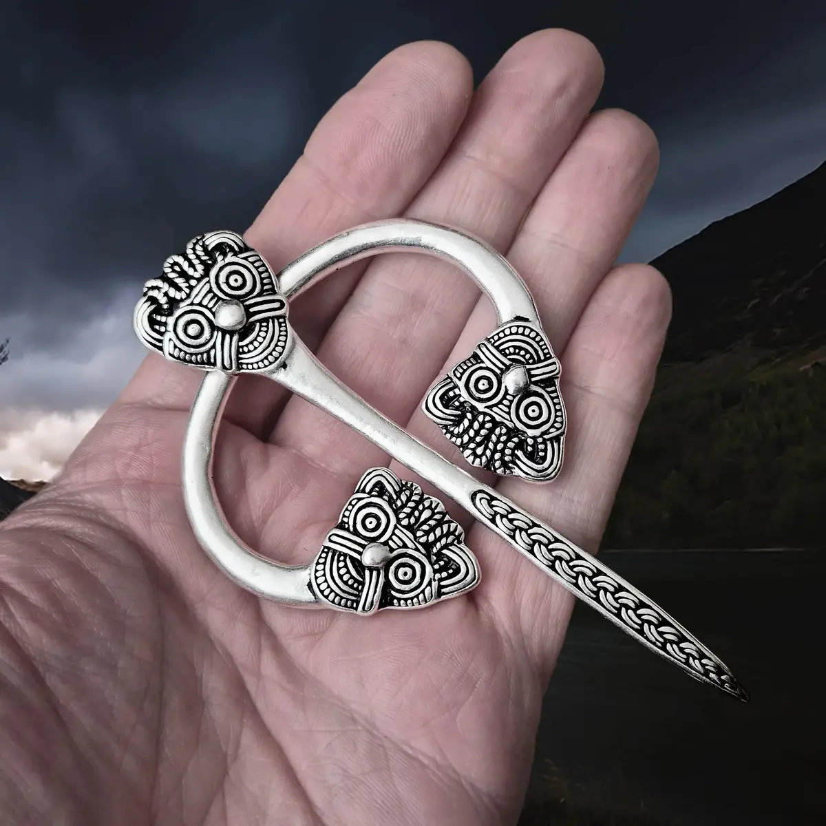 Viking Age Replica - Silver Plated Danish Cloak Pin With Viking Heads 1