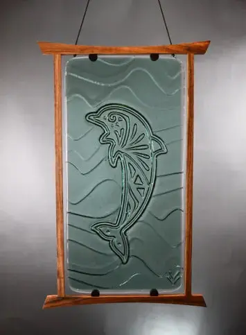Glass Tattoo Art "Naiʻa (Dolphin)" By Roger Pawley 1