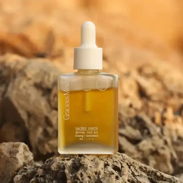 Sacred Earth Sandalwood Revival Face Oil 1