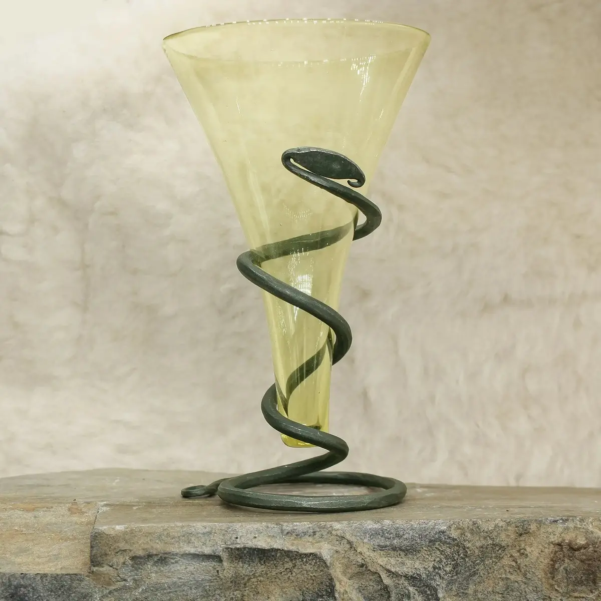 Glass Viking Cone Beaker With Iron Stand 2