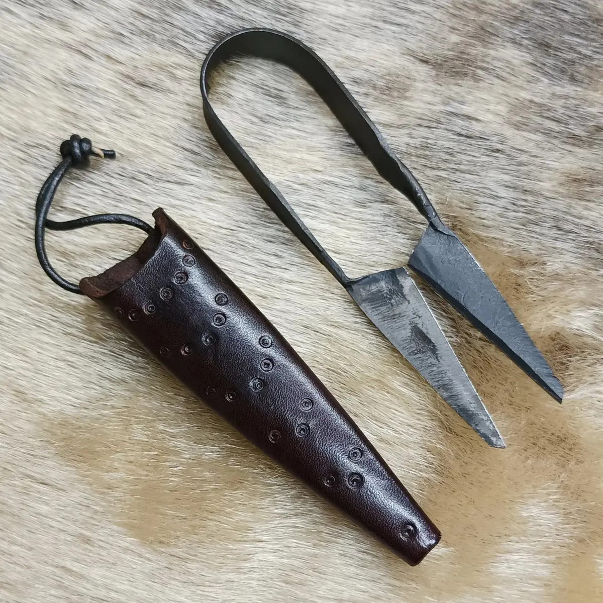 Hand-Forged Small Snips 2