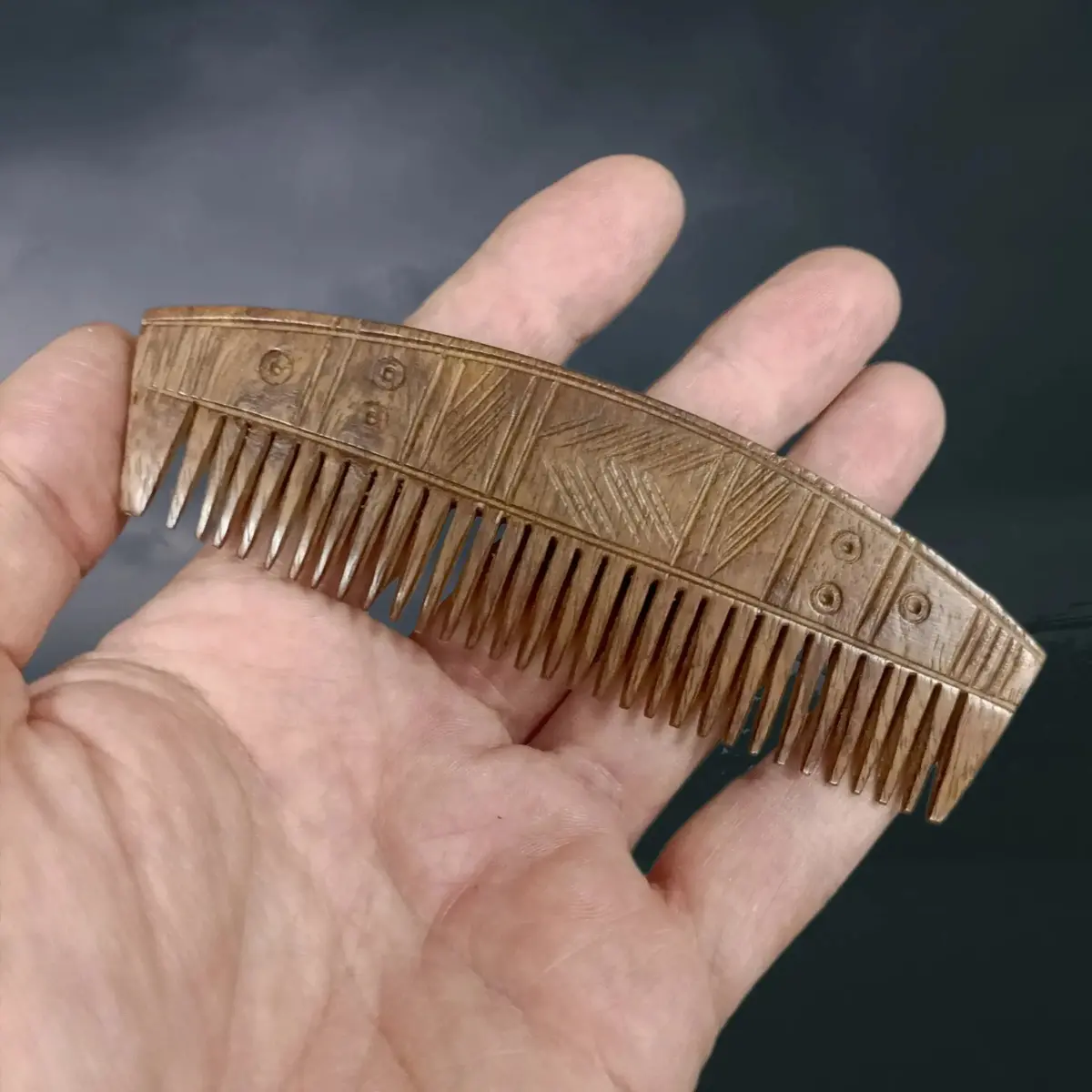 Handmade Decorated Wood Viking Comb Replica With Curved Back 1