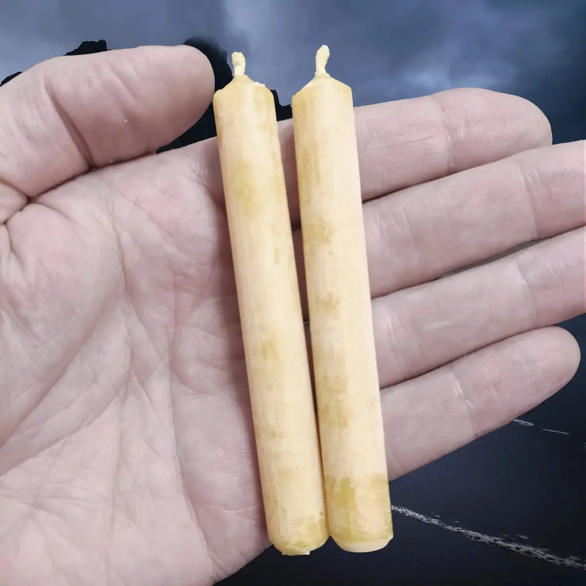 Small Handmade 100% Natural Beeswax Candle 2