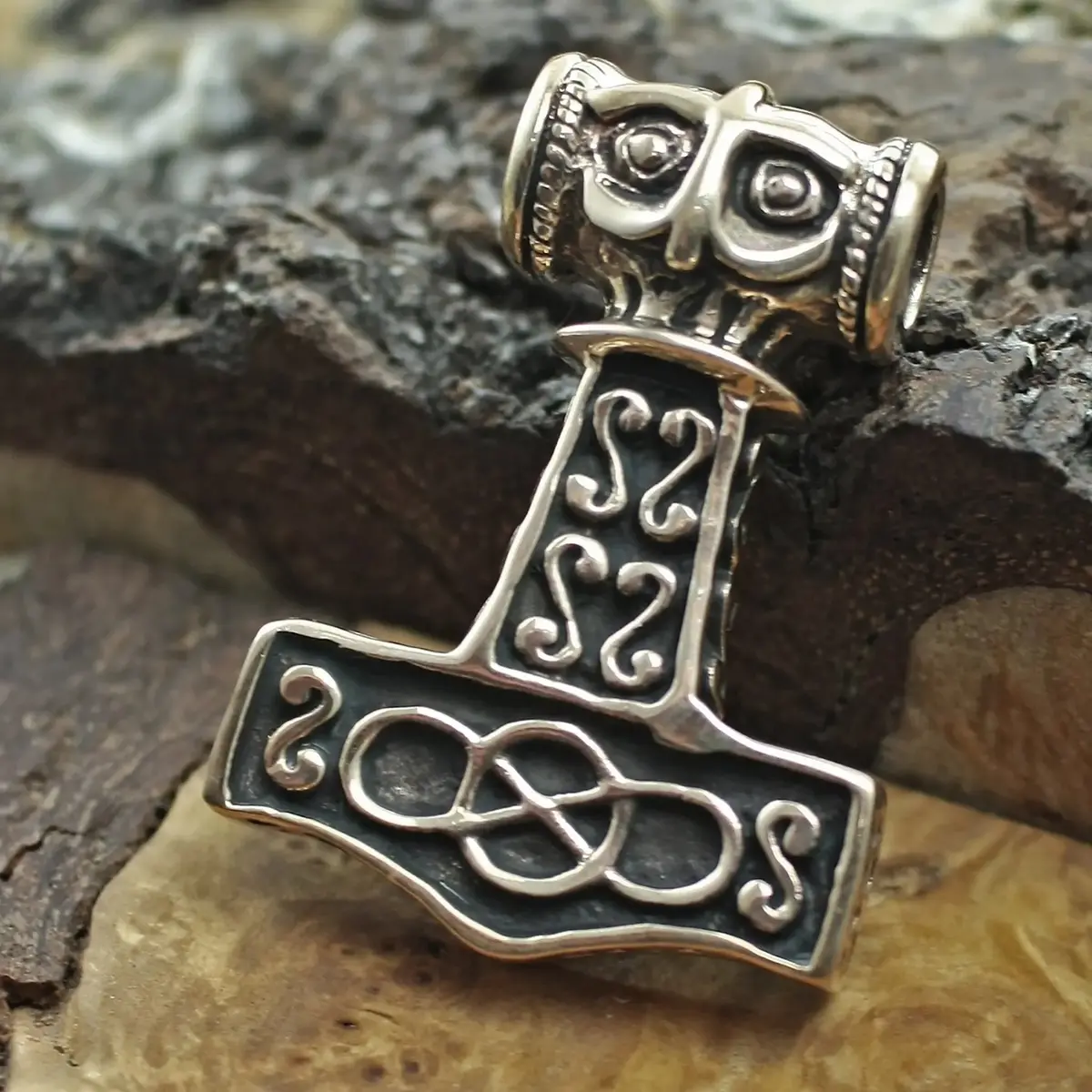 Large Bronze Thors Thunder Hammer Pendant 1